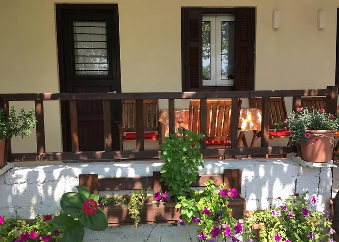 Sotiroulis Apartmanhotel Néa Meságkala